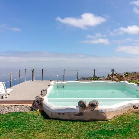 Сasa de vacaciones Flatguest Charming House + Pool + Terrace + Views Santa María de Guía de Gran Canaria