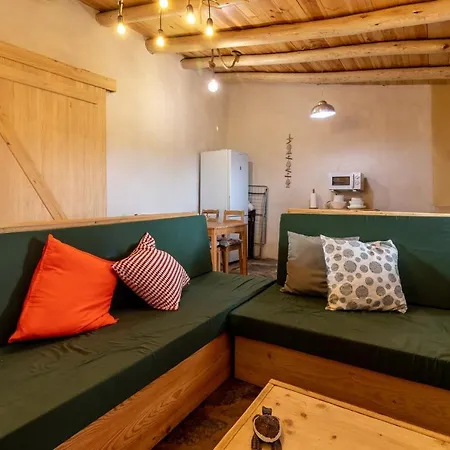 Сasa de vacaciones Flatguest Charming House + Pool + Terrace + Views *