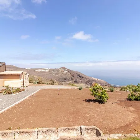 Flatguest Charming House + Pool + Terrace + Views Сasa de vacaciones Santa María de Guía de Gran Canaria