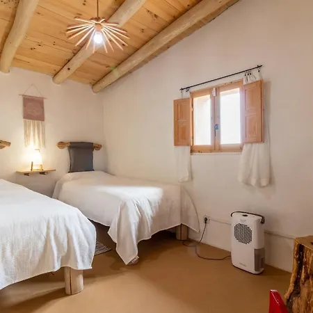 Сasa de vacaciones Flatguest Charming House + Pool + Terrace + Views