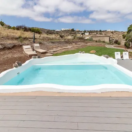 Flatguest Charming House + Pool + Terrace + Views Сasa de vacaciones Santa María de Guía de Gran Canaria